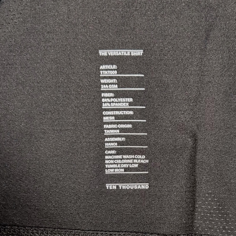 Ten Thousand Versatile Tee Mens Large Black Shirt Mesh Training Gym Workout NEW - Picture 5 of 9